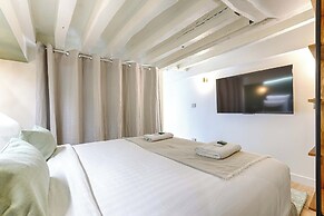 Superb Air-conditioned Duplex Bastille Le Marais