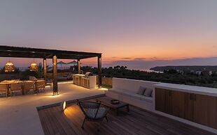 Desert Sand Villa