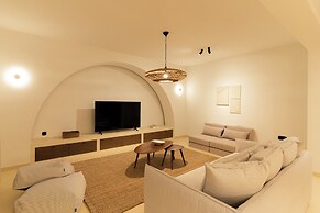 Desert Sand Villa