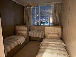 Burj Khalifa DownTown Hostell