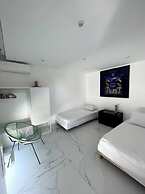 Modern Apartment - 3br- 6P - Palm Beah