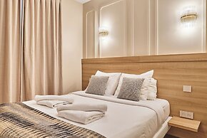 Superb Air-conditioned Flat on the Champs Elysees