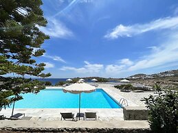 Sea Vibes Suite by Angels Group Mykonos