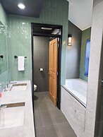 Copper Rose Retreat B&B