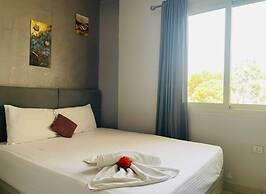 Garden City House Hotel
