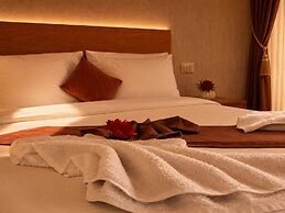 Garden City House Hotel