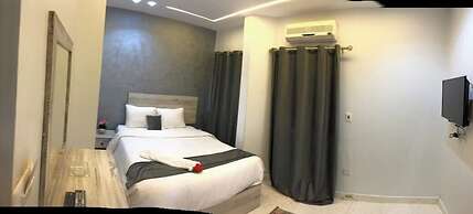 Garden City House Hotel