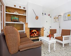 Can Benet Villa With Swimming Pool