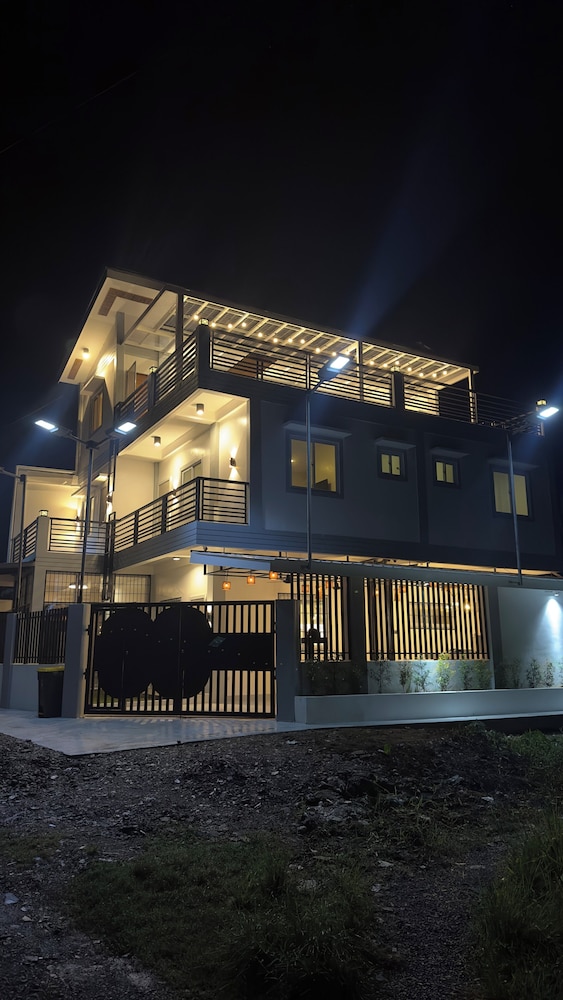 The Palawans Place-b&b