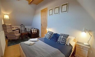 Holiday Home With Garden, Sauna, Jacuzzi