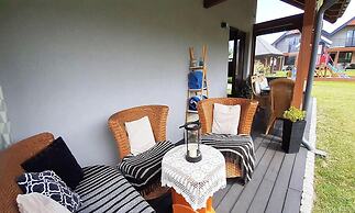 Holiday Home With Garden, Sauna, Jacuzzi