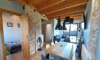 Holiday Home With Garden, Sauna, Jacuzzi