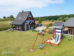 Holiday Home With Garden, Sauna, Jacuzzi