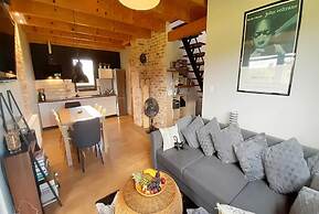 Holiday Home With Garden, Sauna, Jacuzzi