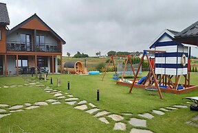 Holiday Home With Garden, Sauna, Jacuzzi
