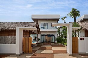 Royal Beach Resort & Residence by EHM