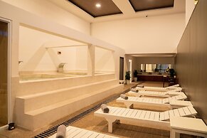 Royal Beach Resort & Residence by EHM