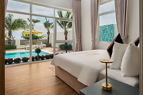 Royal Beach Resort & Residence by EHM