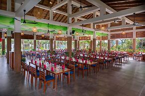 Royal Beach Resort & Residence by EHM