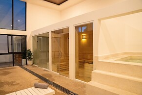 Royal Beach Resort & Residence by EHM