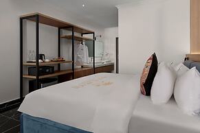 Royal Beach Resort & Residence by EHM