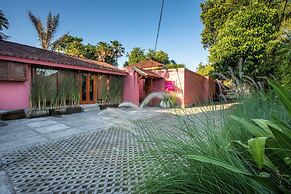 PinkPrivate Sanur - for Cool Adults Only