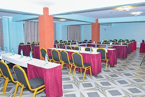 Breeze Hotel Nyahururu