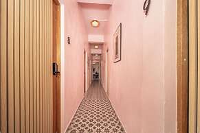 Room 7: Design-Forward Studio by Lagoon