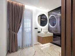 Captain Napoleon Paterakis CNP Luxurious Suites