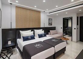 Captain Napoleon Paterakis CNP Luxurious Suites