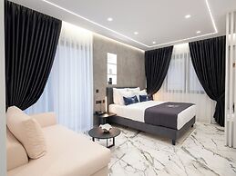 Captain Napoleon Paterakis CNP Luxurious Suites