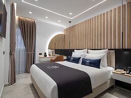 Captain Napoleon Paterakis CNP Luxurious Suites