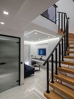 Captain Napoleon Paterakis CNP Luxurious Suites