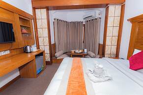 Amber Royel Hotel