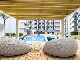 Savea Bay City Manila