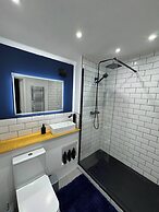 Tranquil Cambridge Getaway