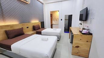 Jonah Hotel