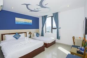 Maxhome Luxury Hotel