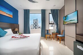 Maxhome Luxury Hotel