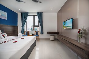 Maxhome Luxury Hotel