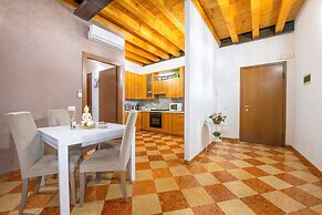 You & Me Corporation Home Verona Centro