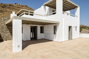 Rising Moon sea View Villa Near the Beach