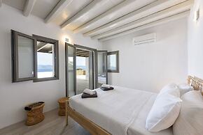 Rising Moon sea View Villa Near the Beach