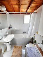 Agrilis Cottage Near the Beach