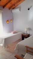 Agrilis Cottage Near the Beach