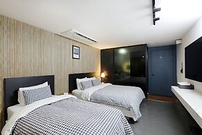 Dongdaemun Bellus Hotel