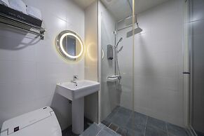 Dongdaemun Bellus Hotel