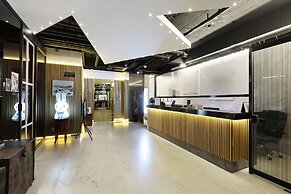 Dongdaemun Bellus Hotel
