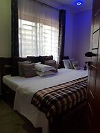 MINACHAI HOUSE BNB