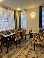 MINACHAI HOUSE BNB